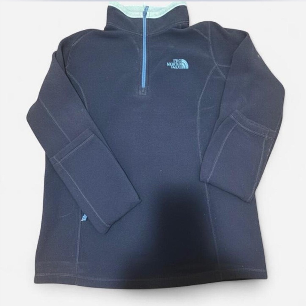 The North Face quarter-zip fleece in Women’s Size Small.